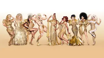 Задник до серіалу "RuPaul