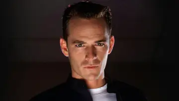 Задник до серіалу "Смертельне вторгнення" #1504207