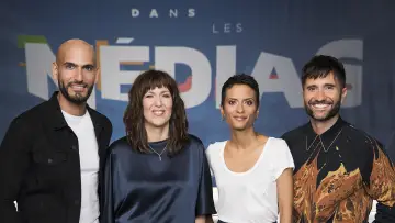 Задник до серіалу "Dans les médias" #1537283