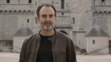 Задник к сериалу "La Guerre des trônes, la véritable histoire de l