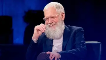 Задник к сериалу "Мого наступного гостя не треба представляти з Девідом Леттерманом" #1484109