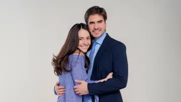 Задник к сериалу "Mi marido tiene familia" #1460763