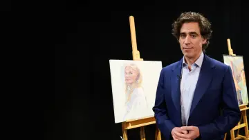 Задник до серіалу "Portrait Artist of the Year" #1495557