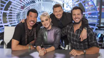 Задник до серіалу "American Idol" #1359895