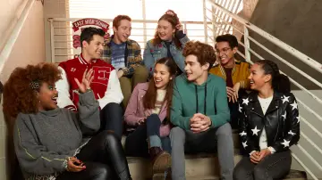 Задник до серіалу "High School Musical: The Musical: The Series" #1360575