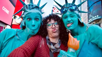 Задник до серіалу "Betty en NY" #1457965