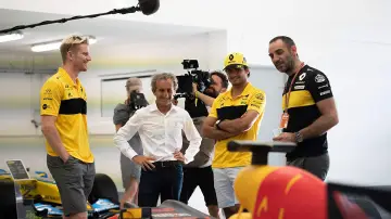 Задник до серіалу "Formula 1: Жени, щоб вижити" #1367139