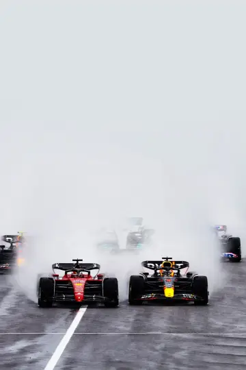 Постер до серіалу "Formula 1: Жени, щоб вижити" #1367194
