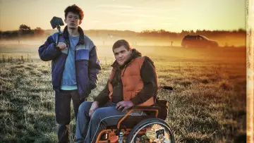Задник до серіалу "Як продавати наркотики онлайн (швидко)" #1459375