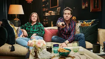 Задник до серіалу "Celebrity Gogglebox" #1413902