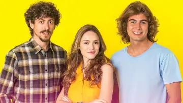 Задник до серіалу "Verão 90" #1661374