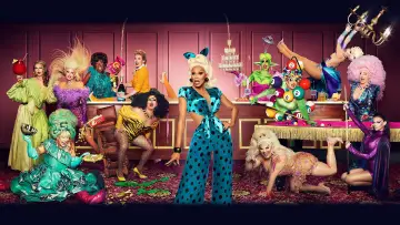 Задник до серіалу "RuPaul