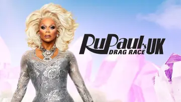 Задник до серіалу "RuPaul