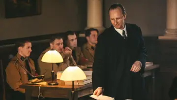 Задник до серіалу "Сходження нацистів" #1864098