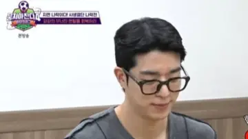 Задник до серіалу "뭉쳐야 찬다" #1444723