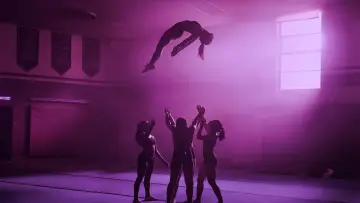 Задник к сериалу "Dare Me" #1461266