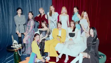 Задник до серіалу "이달의소녀탐구" #1350736