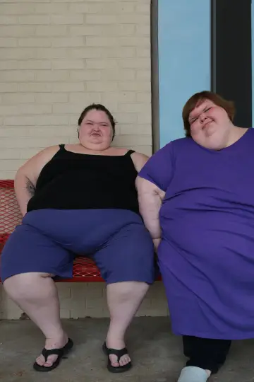 Постер до серіалу "1000-lb Sisters" #1411892