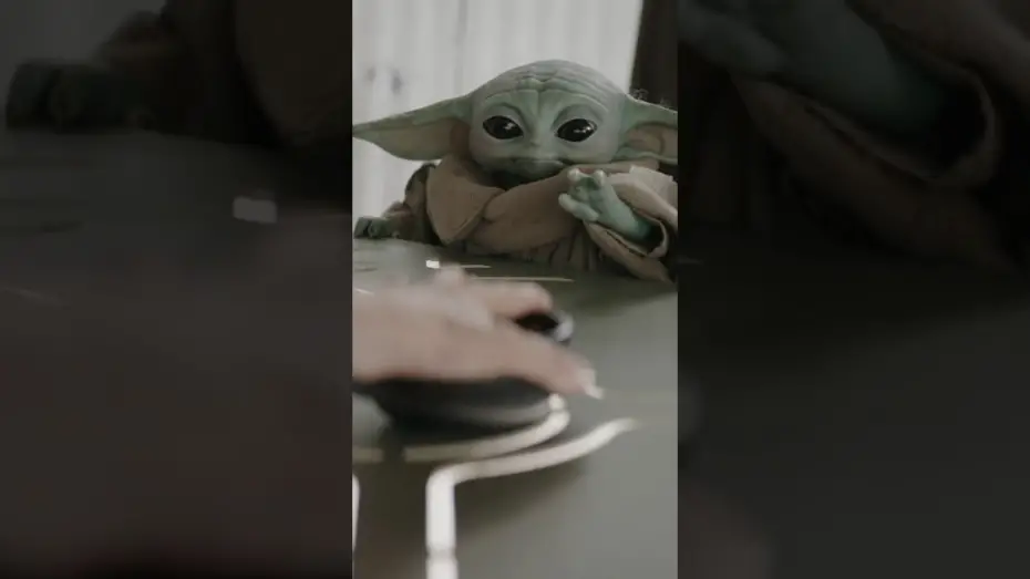 Відео до фільму The Mandalorian and Grogu | Grogu Steals Snacks