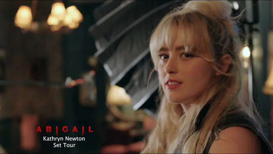 Відео до фільму Ебіґейл | Take a BTS Tour of the ABIGAIL set with Kathryn Newton