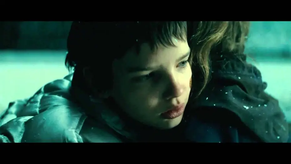 Відео до фільму Впусти мене | Let Me In - Do You Like Me?