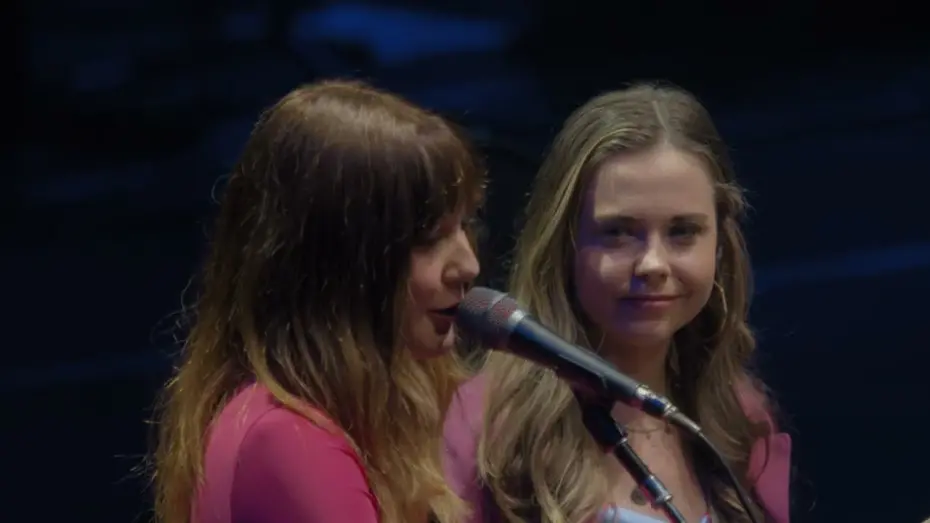 Відео до фільму Eric Clapton’s Crossroads Guitar Festival 2023 | Sierra Hull & Molly Tuttle - Salt Creek (Live) [Crossroads 2023]
