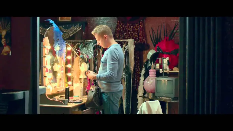 Відео до фільму Chez Nous | Chez Nous Trailer