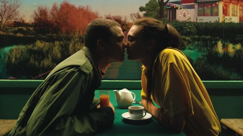Відео до фільму Love | UK Promo
