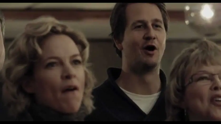 Відео до фільму Happy, Happy | Happy, Happy aka Sykt lykkelig - HD Trailer (2010) Agnes Kittelsen