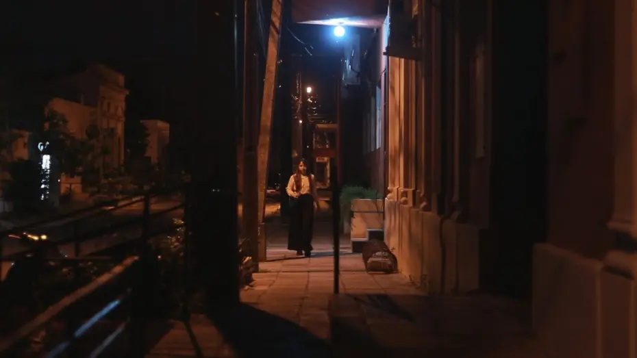 Відео до фільму Waning moon | Luna menguante | Cortometraje interactivo