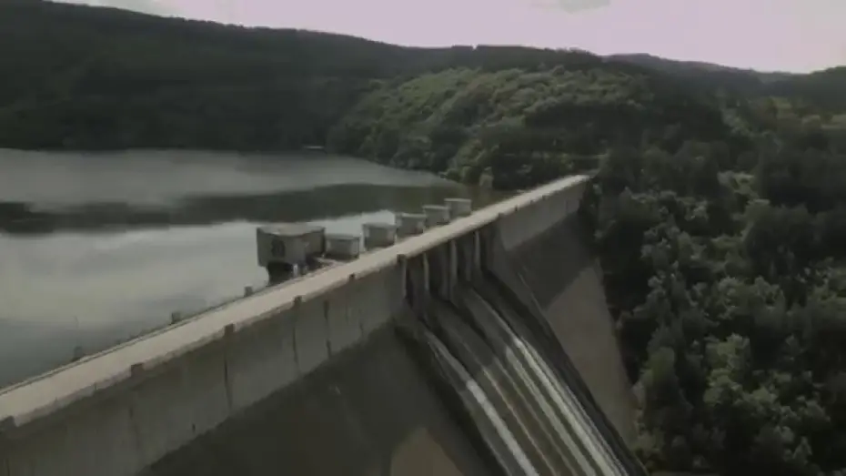 Відео до фільму Виверження | Firequake HD Trailer