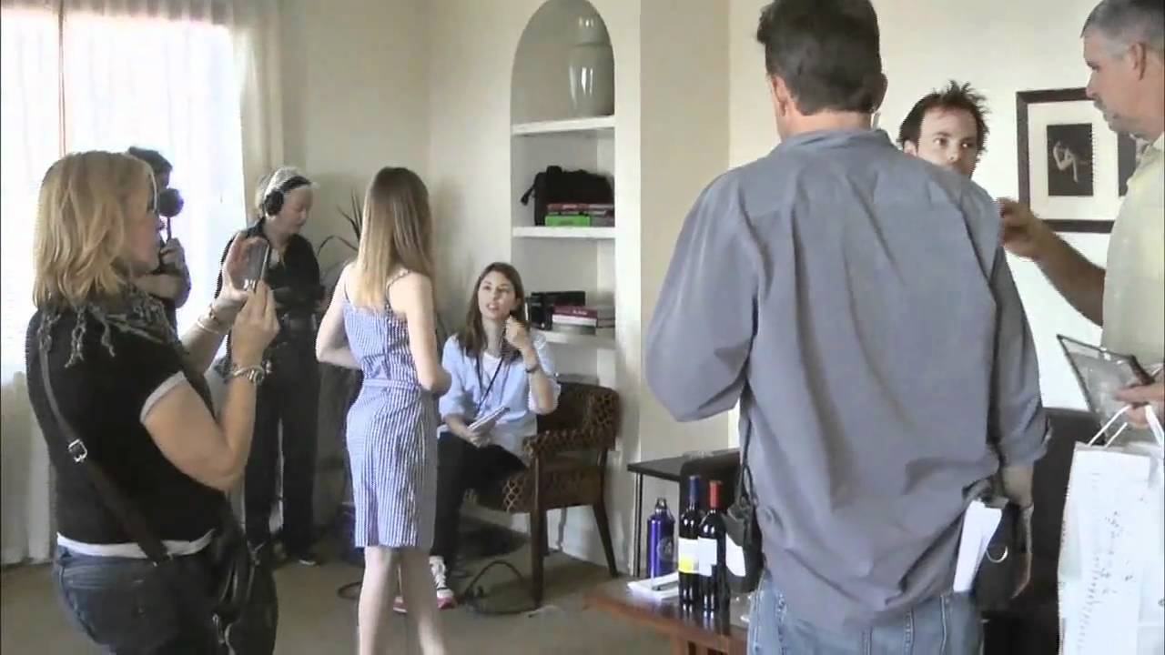 Відео до фільму Десь | Featurette