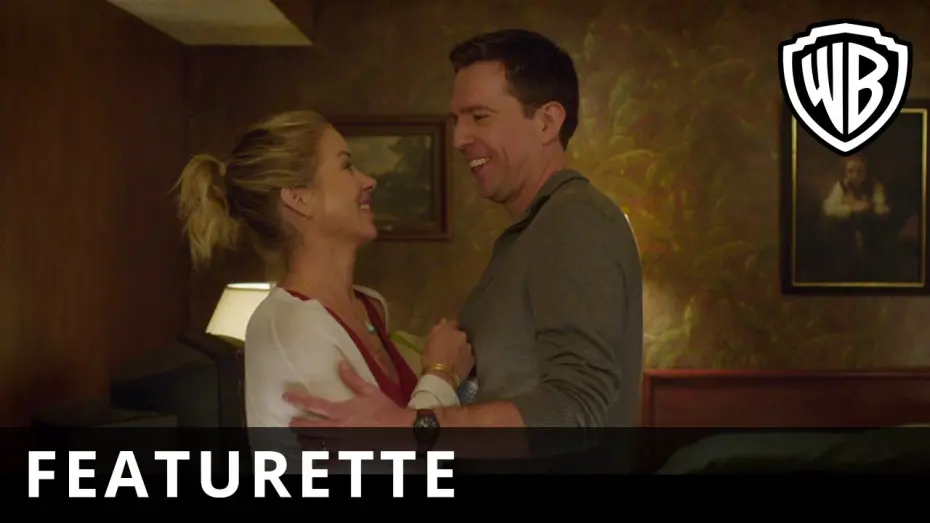 Відео до фільму Канікули | Debbie featurette