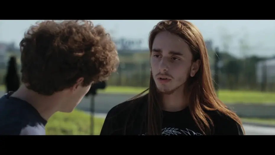 Відео до фільму Slam | SLAM - TUTTO PER UNA RAGAZZA - Scena del film "Quindi questa &egrave; una vecchia"