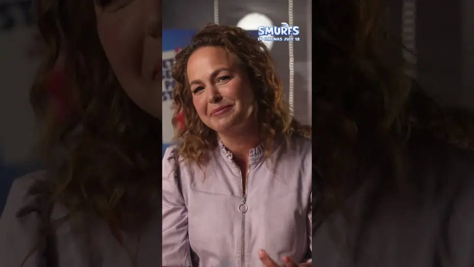 Відео до фільму Smurfs | It Takes A Village UK Cast