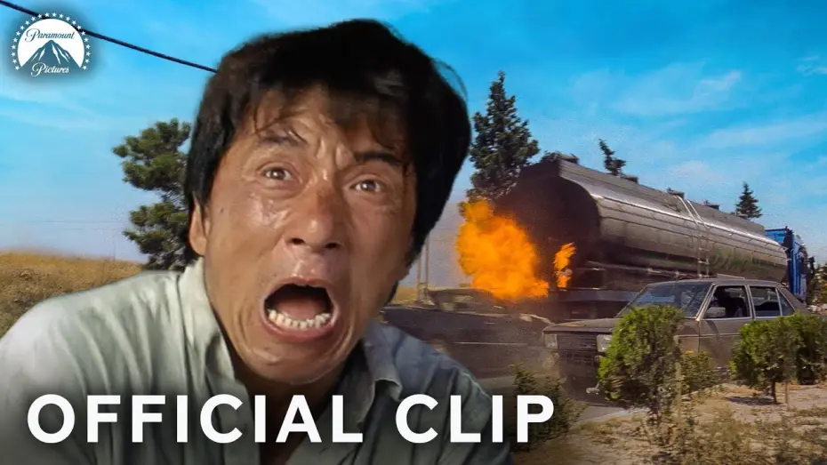 Відео до фільму Випадковий шпигун | Jackie Chan Jumps Off Moving Truck (Full Scene)
