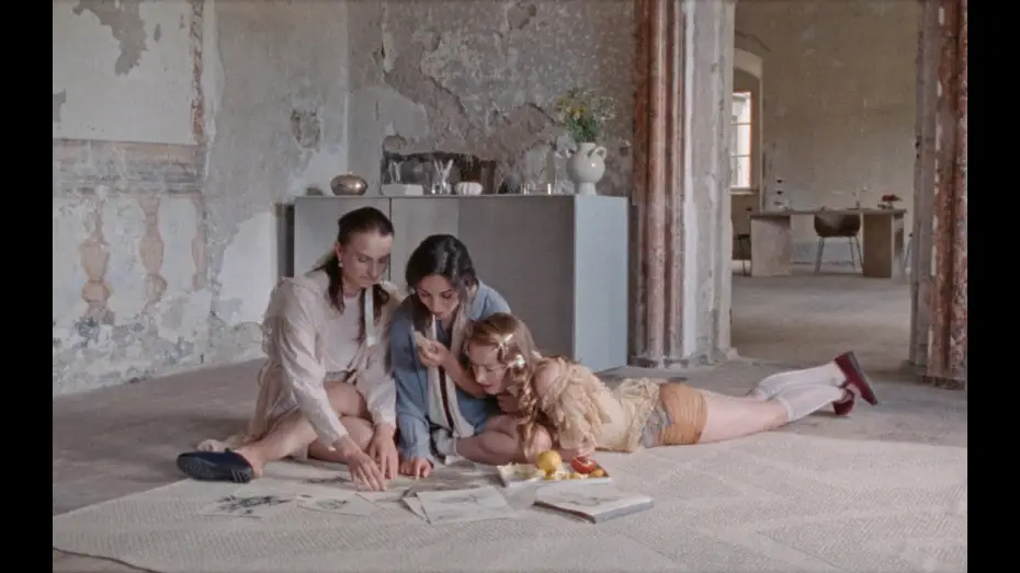 Відео до фільму Glorious Summer | Exclusive clip