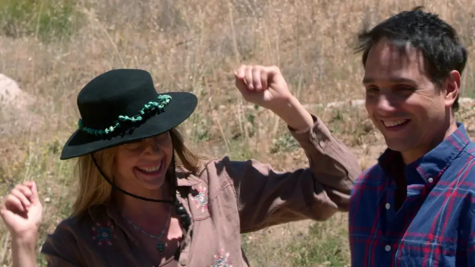 Відео до фільму A Dog and Pony Show | A Dog And Pony Show - Trailer