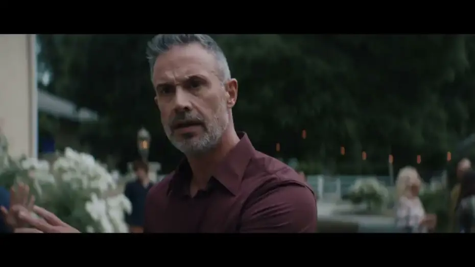 Відео до фільму The Girl in the Pool | Lost Phone