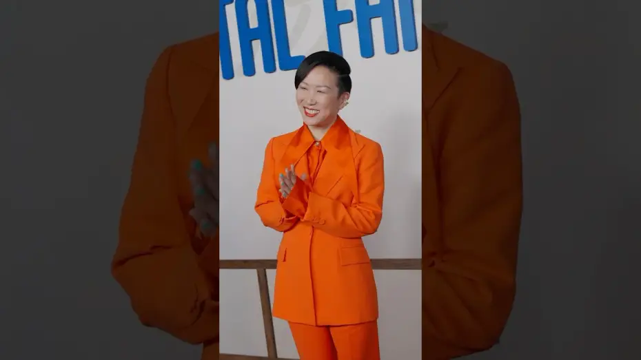 Відео до фільму Сім