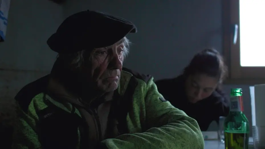 Відео до фільму The Shepherd and the Bear | A First Look