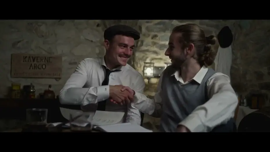 Відео до фільму Young Art Bohemian | JEUNE ART BOH&Egrave;ME