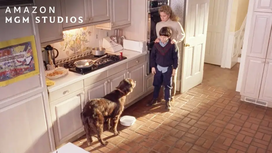 Відео до фільму Fluke | Fluke Finds His Old Family