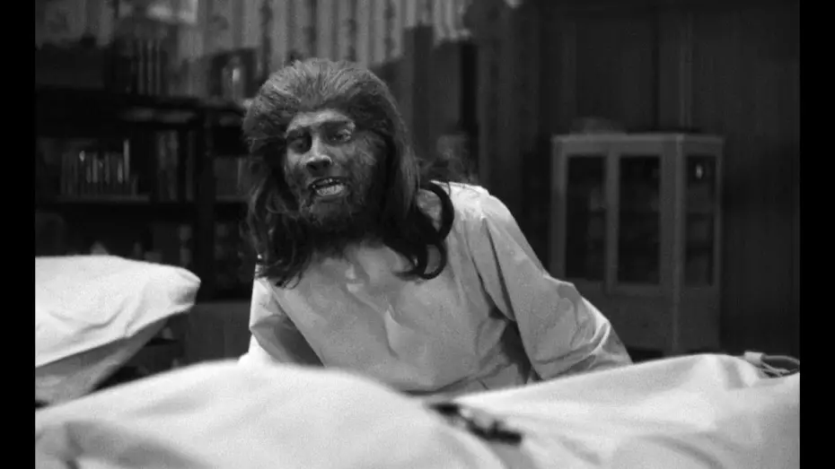 Відео до фільму The Jungle Captive | John Landis on JUNGLE CAPTIVE