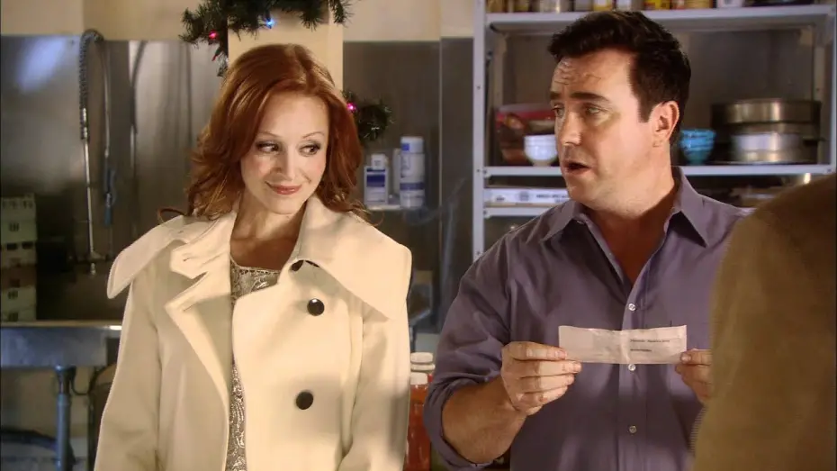 Відео до фільму Christmas Magic | Hallmark Channel - Christmas Magic - Premiere Promo