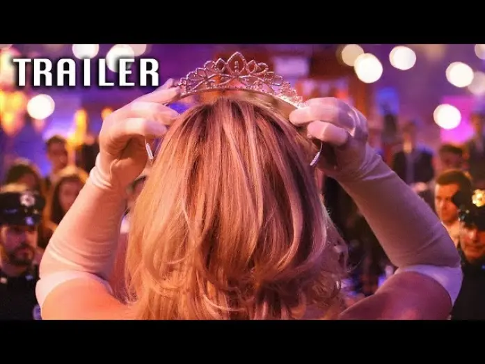 Відео до фільму Psycho Prom Queen | MEAN QUEEN aka PSYCHO PROM QUEEN - Trailer (starring Zoe McLellan)