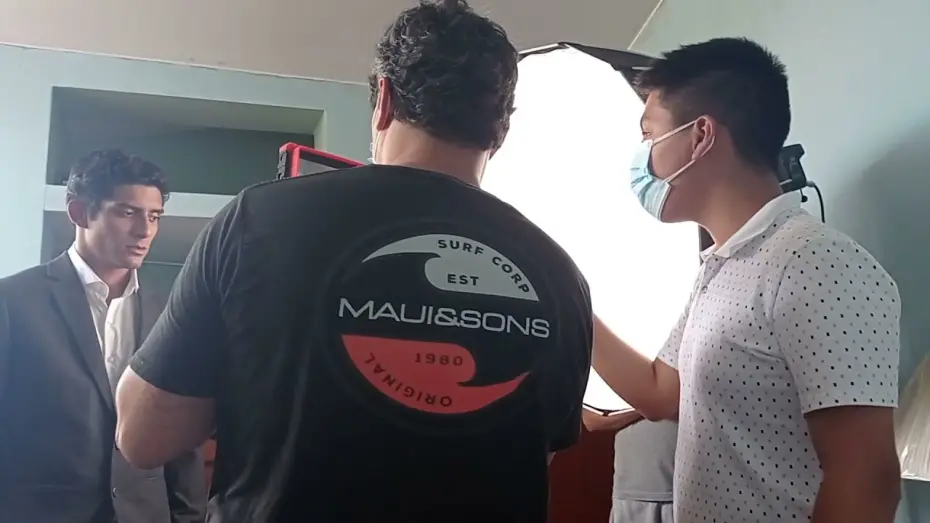 Відео до фільму Mamita | Mi primera vez apoyando en un cortometraje ft. Silvirilo | T&eacute; de durazno