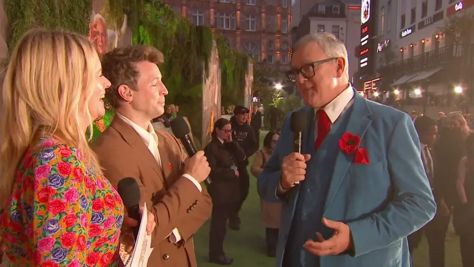 Відео до фільму Пригоди Паддінґтона в Перу | Hugh Bonneville at the world premiere of PADDINGTON IN PERU