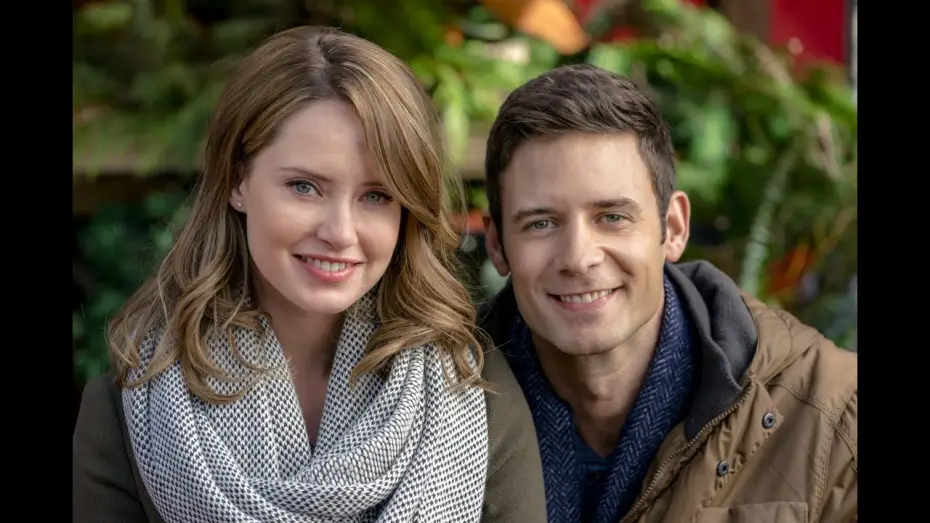 Відео до фільму The Christmas Cottage | Preview - The Christmas Cottage starring Merritt Patterson & Steve Lund - Hallmark Channel