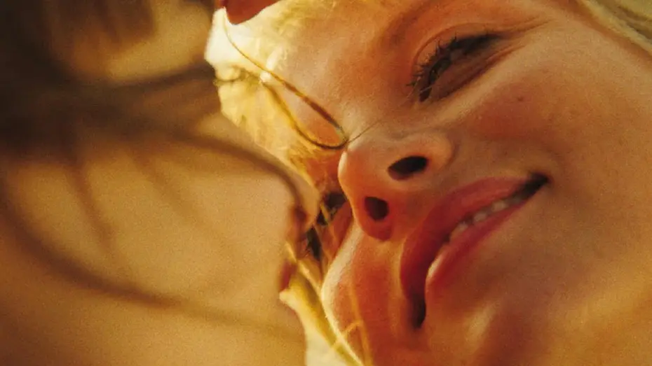 Відео до фільму Cocoon | Kokon | Trailer | Berlinale Generation 2020